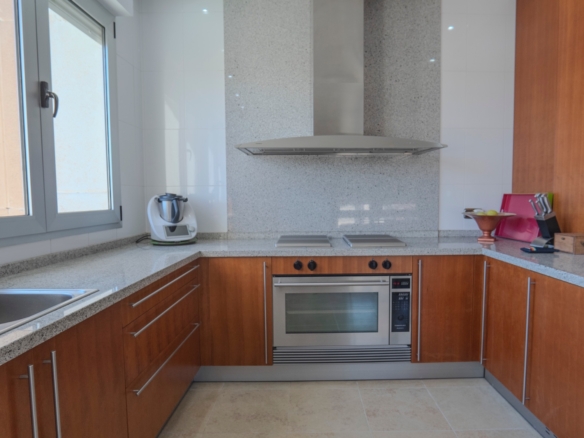 Apartment in Benidorm (Ref: DLF072)