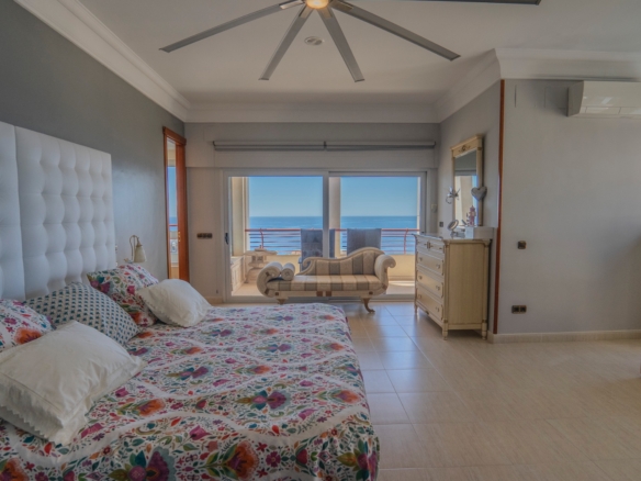 Apartment in Benidorm (Ref: DLF072)