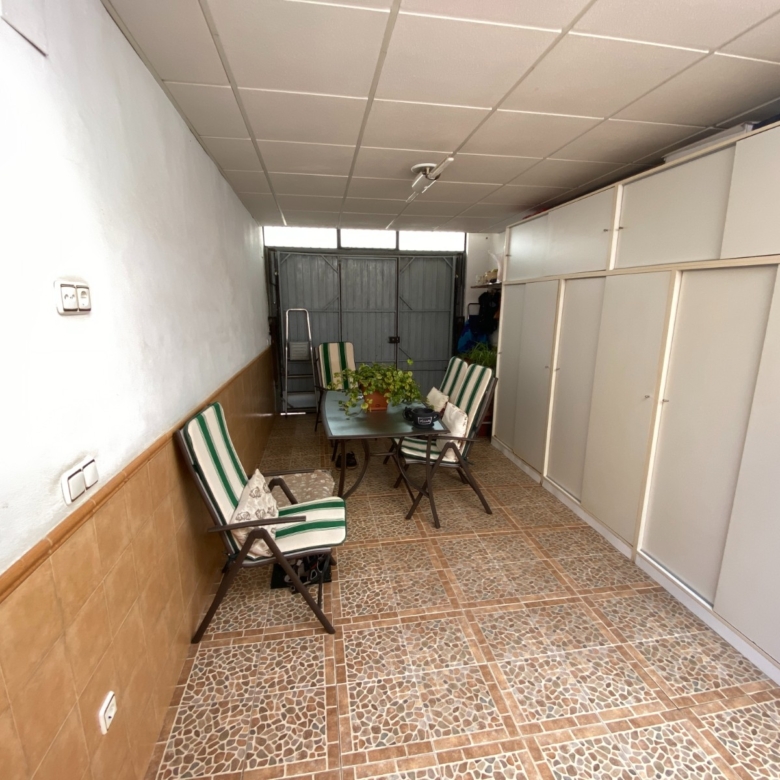 Townhouse in Sax (Ref: 23173)