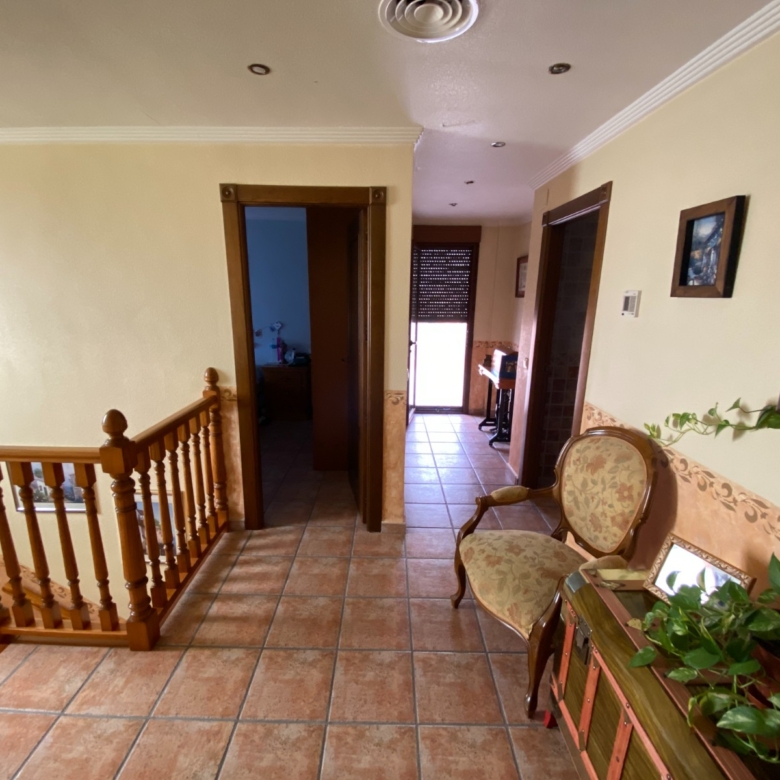 Townhouse in Sax (Ref: 23173)