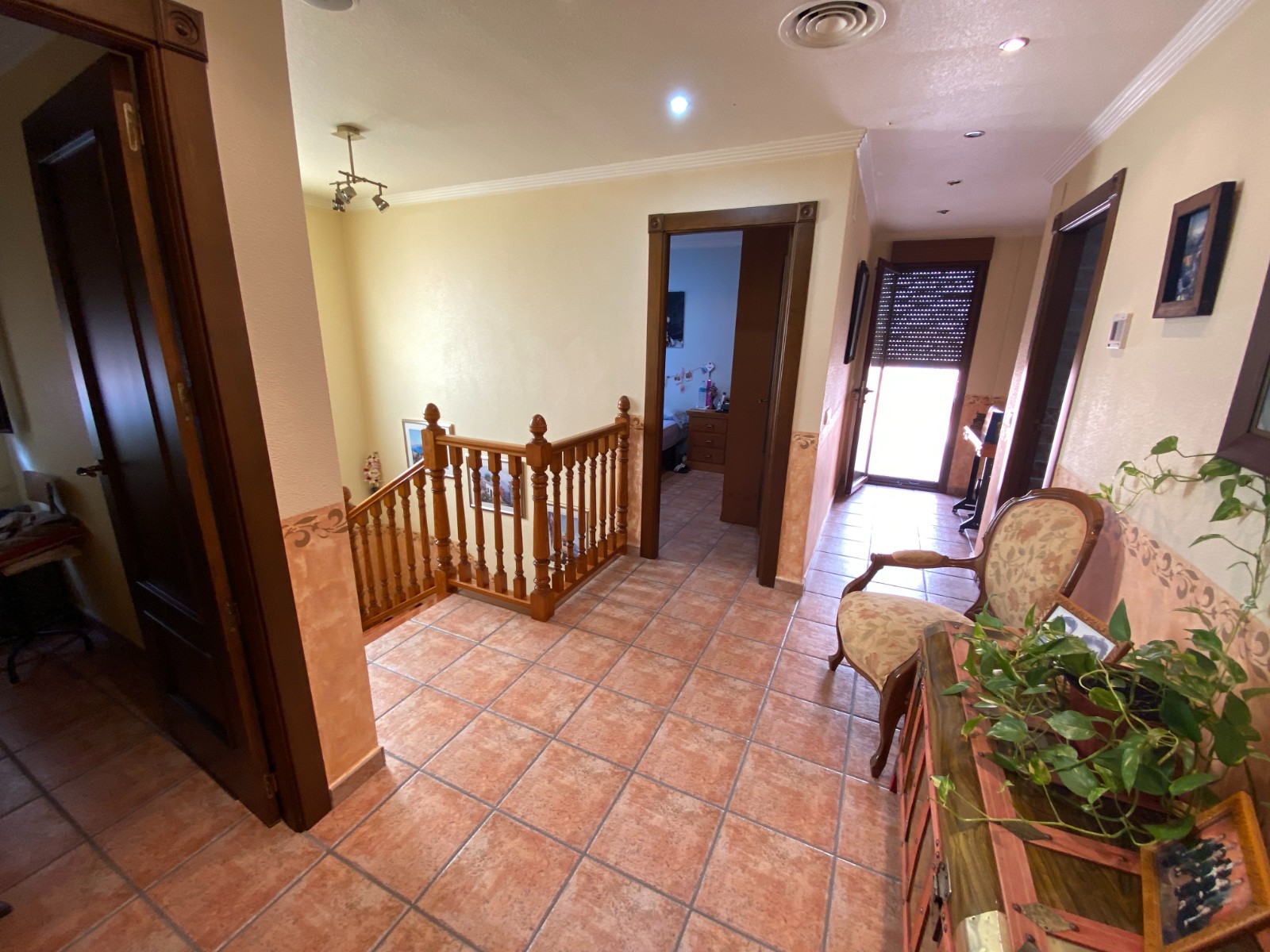 Townhouse in Sax (Ref: 23173)