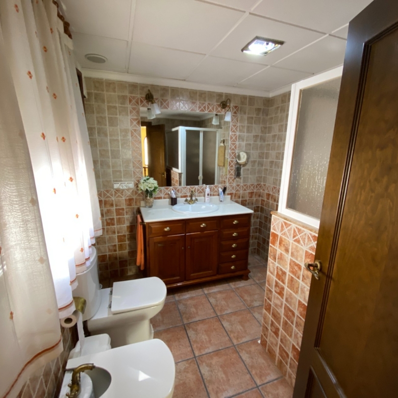 Townhouse in Sax (Ref: 23173)