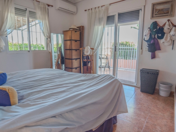 Country Property in Orihuela (Ref: DLF084)