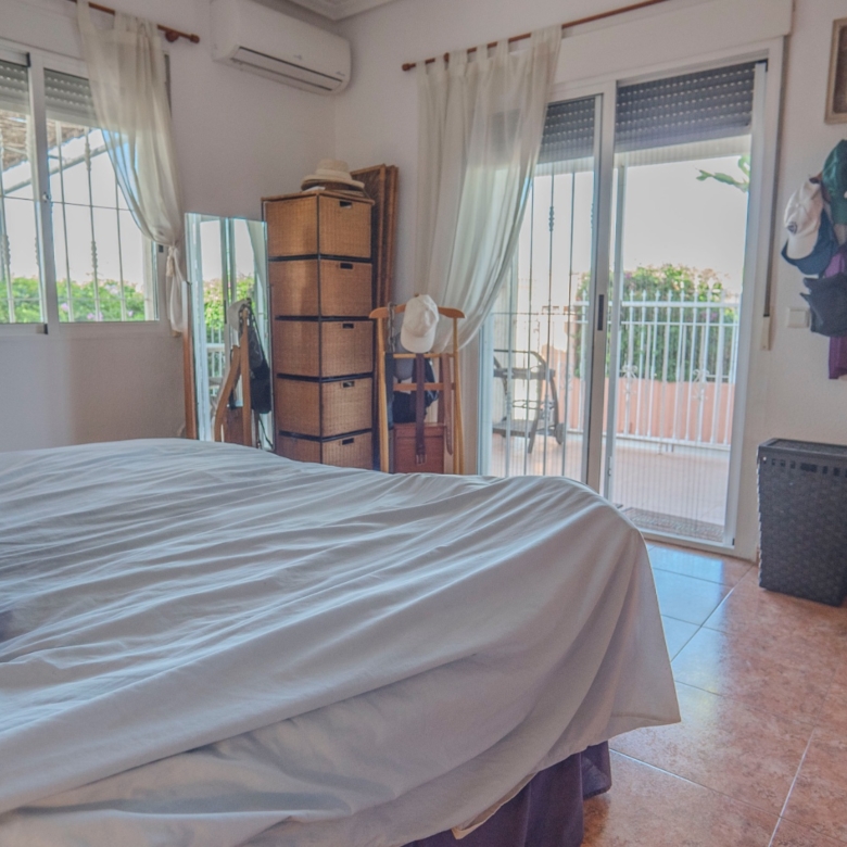 Country Property in Orihuela (Ref: DLF084)