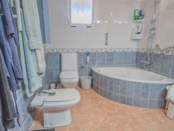 Country Property in Orihuela (Ref: DLF084)