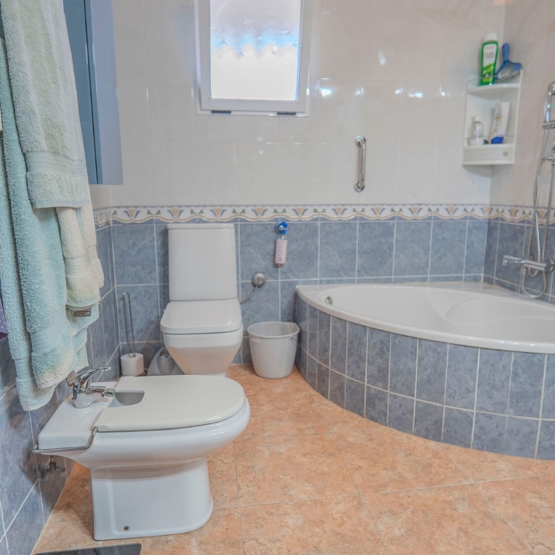 Country Property in Orihuela (Ref: DLF084)
