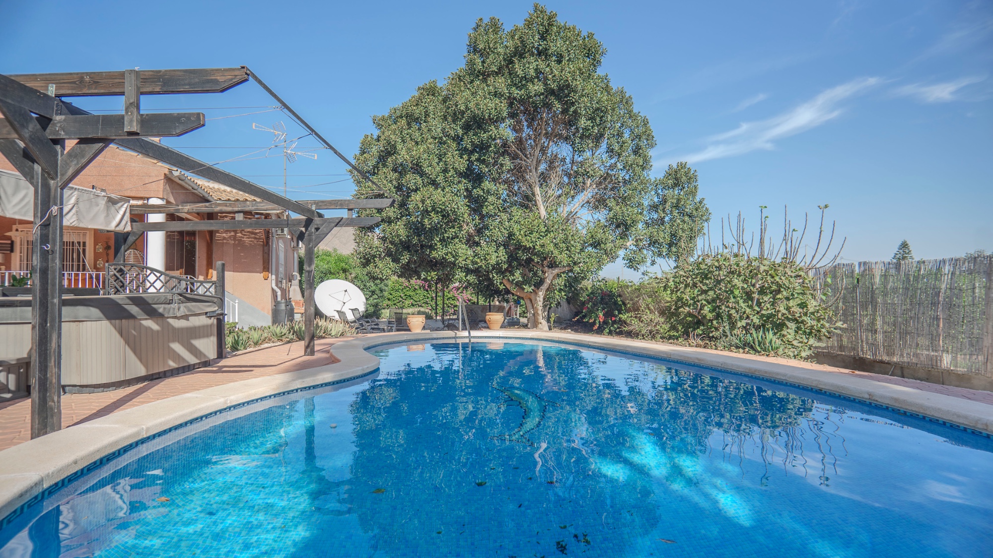 Country Property in Orihuela (Ref: DLF084)