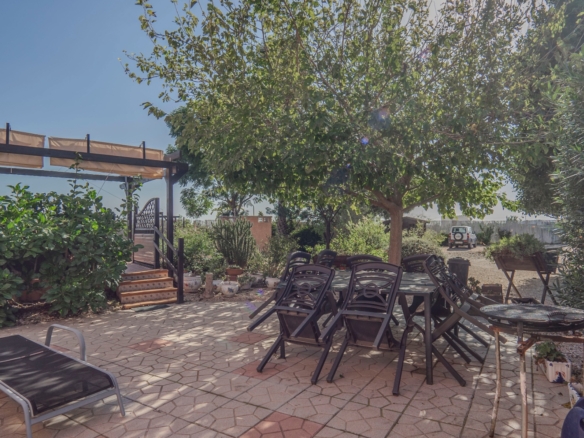 Country Property in Orihuela (Ref: DLF084)