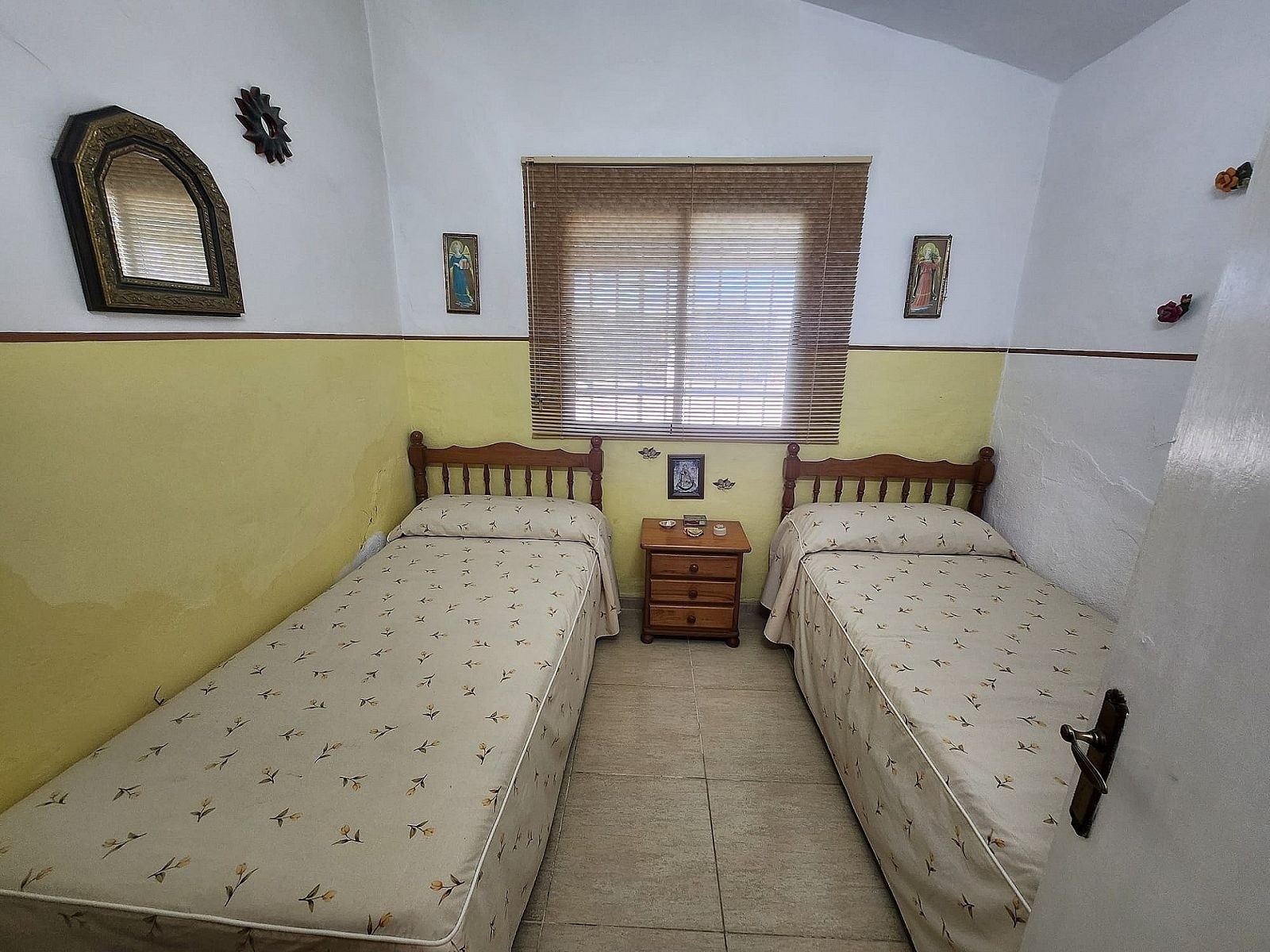 Finca/Rustic Property in Villena (Ref: 5020)