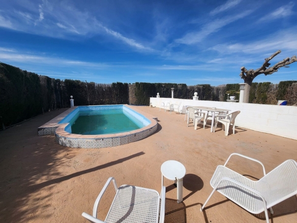 Finca/Rustic Property in Villena (Ref: 5020)