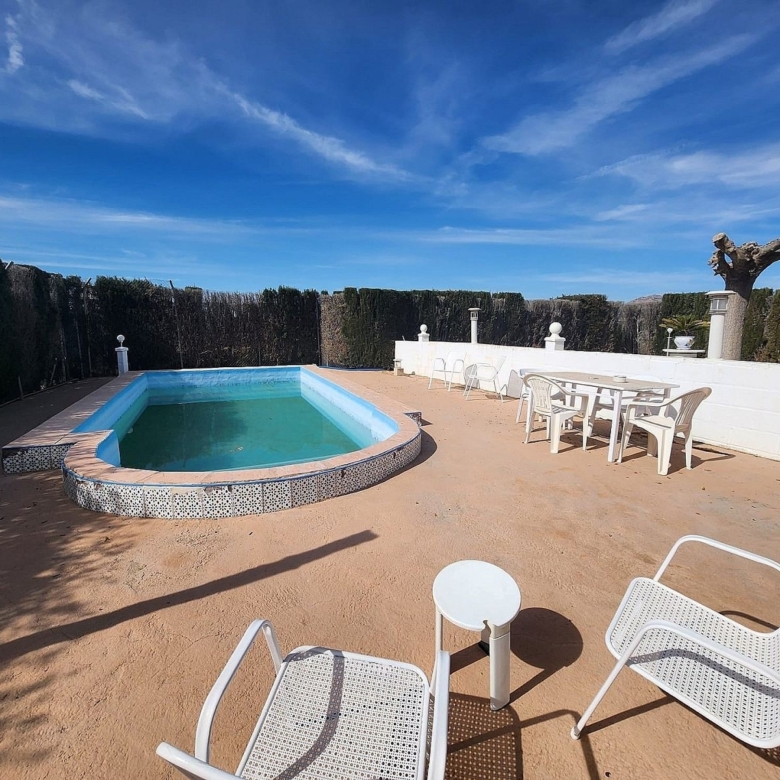 Finca/Rustic Property in Villena (Ref: 5020)