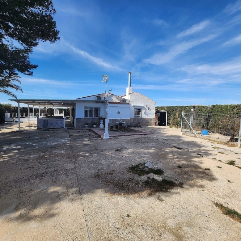 Finca/Rustic Property in Villena (Ref: 5020)