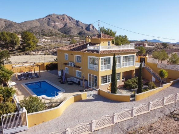 Villa in Abanilla (Ref: 4105)