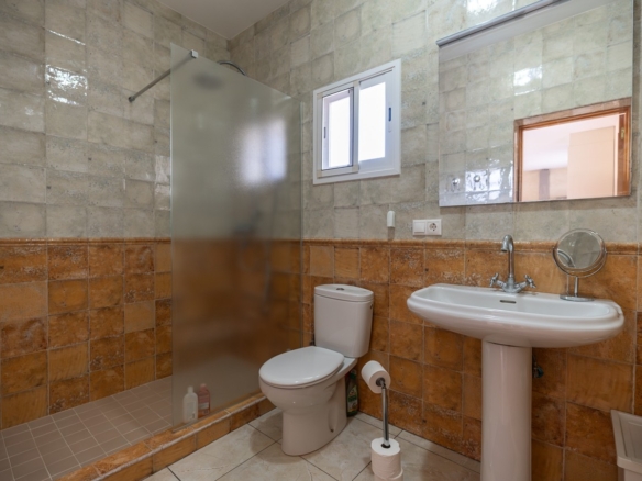 Villa in Abanilla (Ref: 4105)
