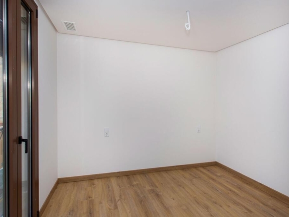 Apartment in Hondón de las Nieves (Ref: AM-CASAPEREA)