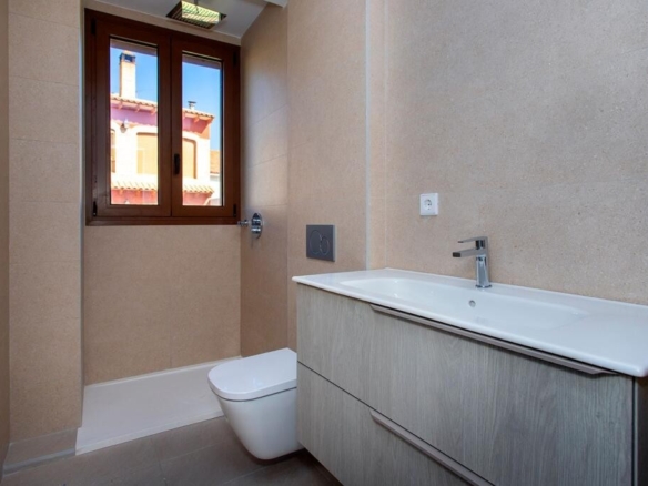 Apartment in Hondón de las Nieves (Ref: AM-CASAPEREA)