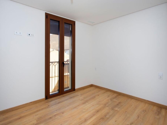 Apartment in Hondón de las Nieves (Ref: AM-CASAPEREA)