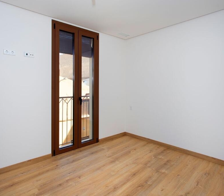 Apartment in Hondón de las Nieves (Ref: AM-CASAPEREA)