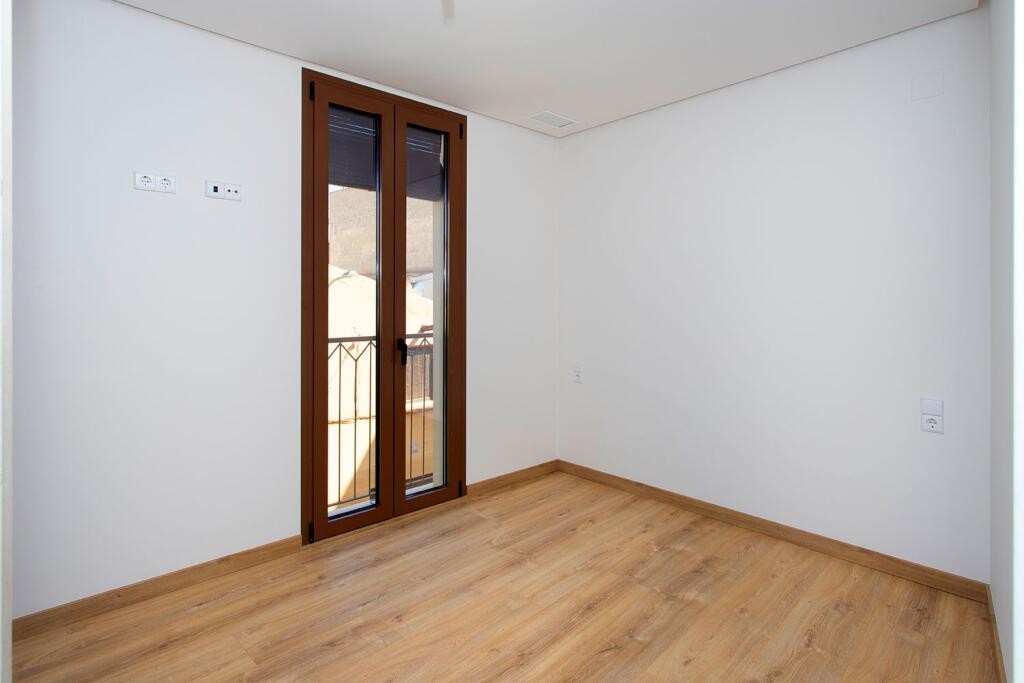 Apartment in Hondón de las Nieves (Ref: AM-CASAPEREA)