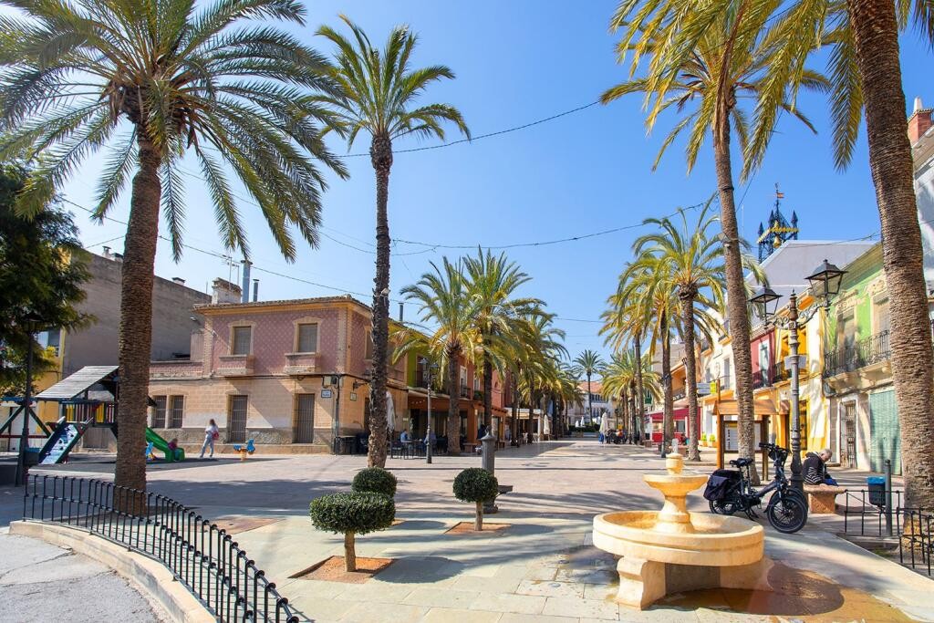 Apartment in Hondón de las Nieves (Ref: AM-CASAPEREA)