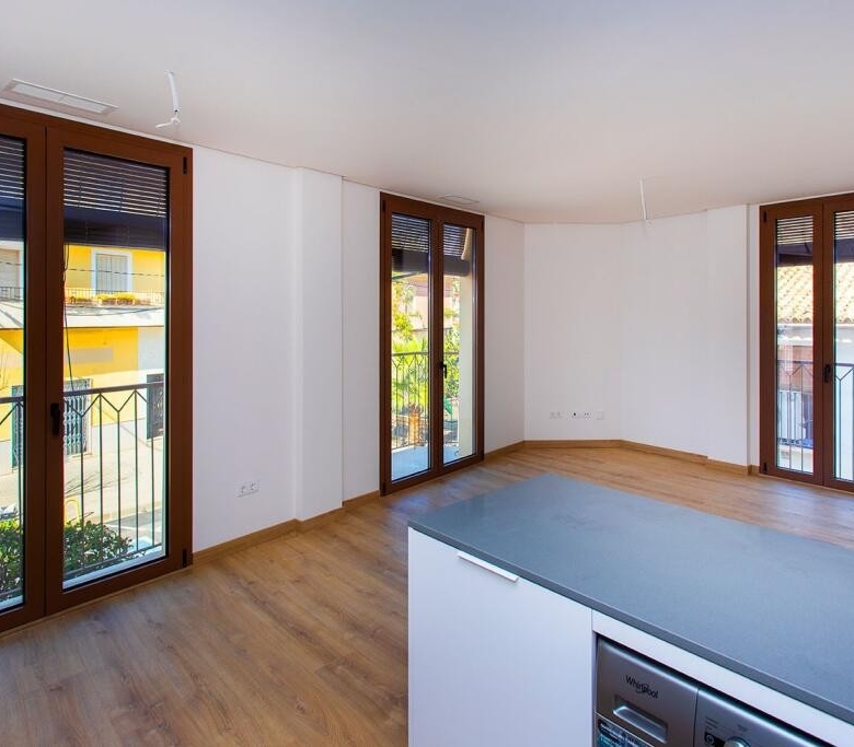 Apartment in Hondón de las Nieves (Ref: AM-CASAPEREA)