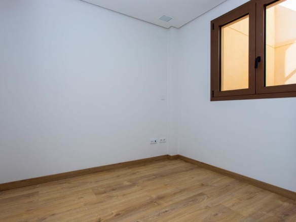 Apartment in Hondón de las Nieves (Ref: AM-CASAPEREA)