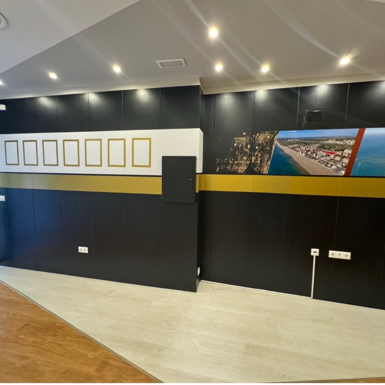 Commercial in Guardamar del Segura (Ref: DLF095)