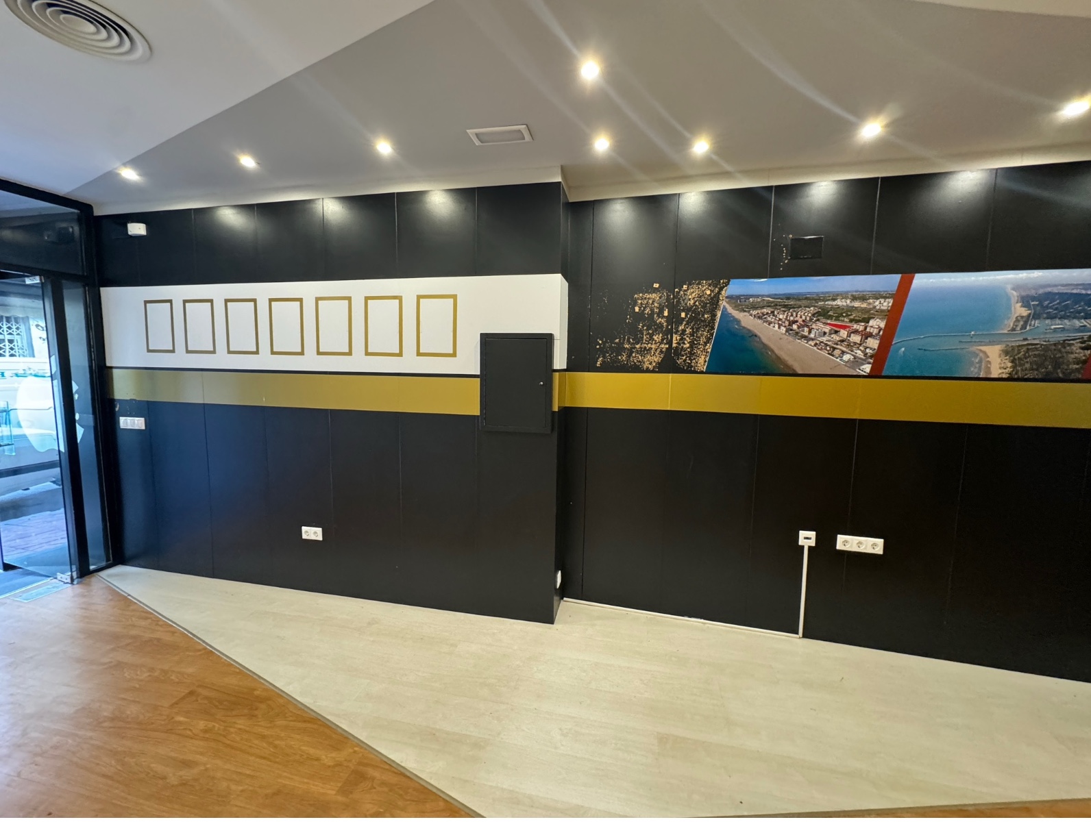 Commercial in Guardamar del Segura (Ref: DLF095)