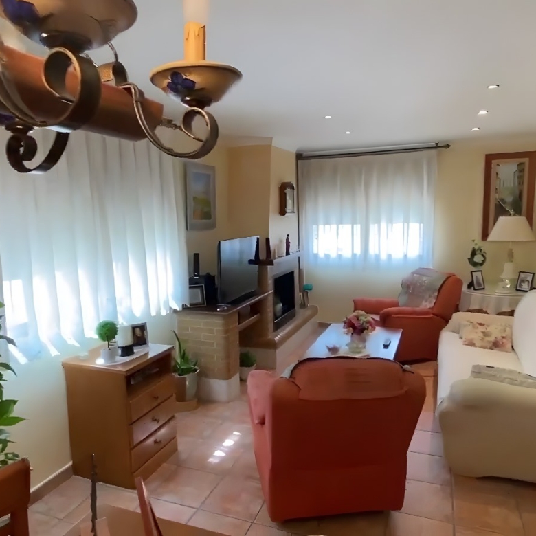 Townhouse in Sax (Ref: 23173)