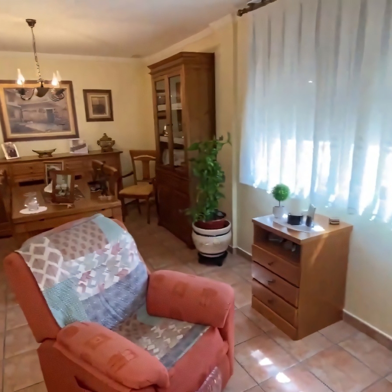 Townhouse in Sax (Ref: 23173)
