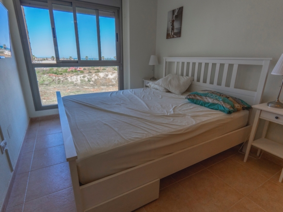 Apartment in Guardamar del Segura (Ref: DLF106)