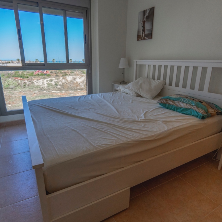Apartment in Guardamar del Segura (Ref: DLF106)