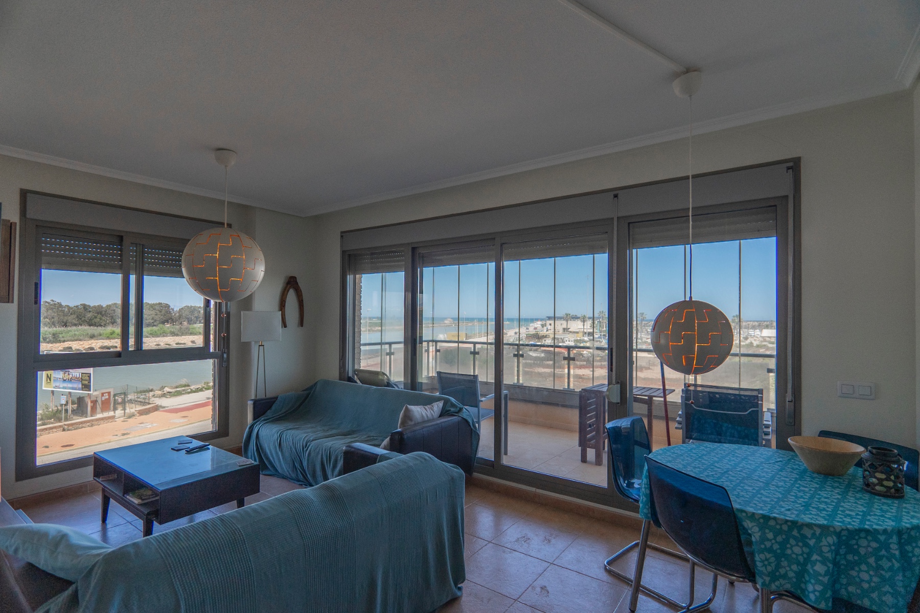 Apartment in Guardamar del Segura (Ref: DLF106)