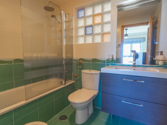 Apartment in Guardamar del Segura (Ref: DLF106)