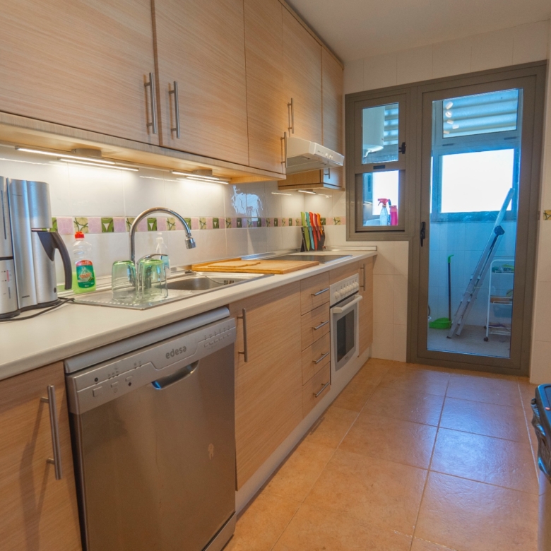 Apartment in Guardamar del Segura (Ref: DLF106)