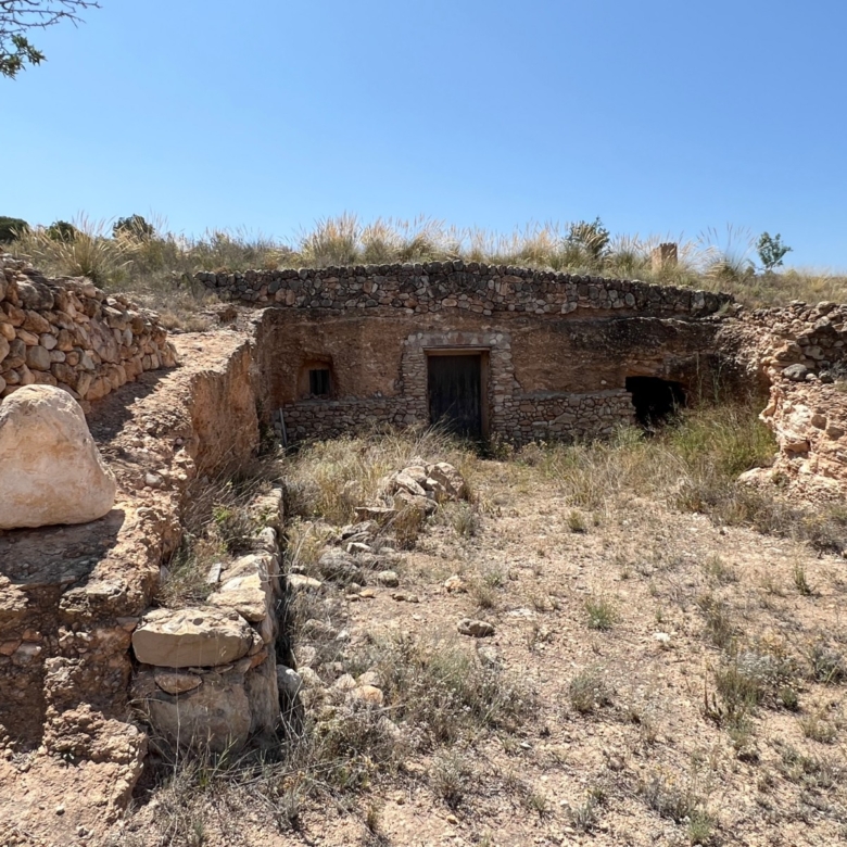 Plot in Barbarroja (Ref: AM-PARCMJCU)