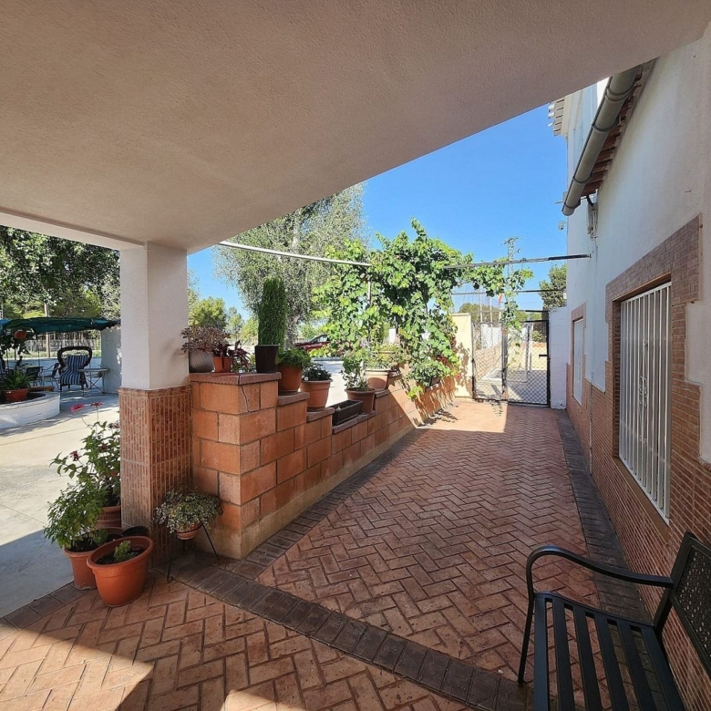 Villa in Villena (Ref: 5025 13766)