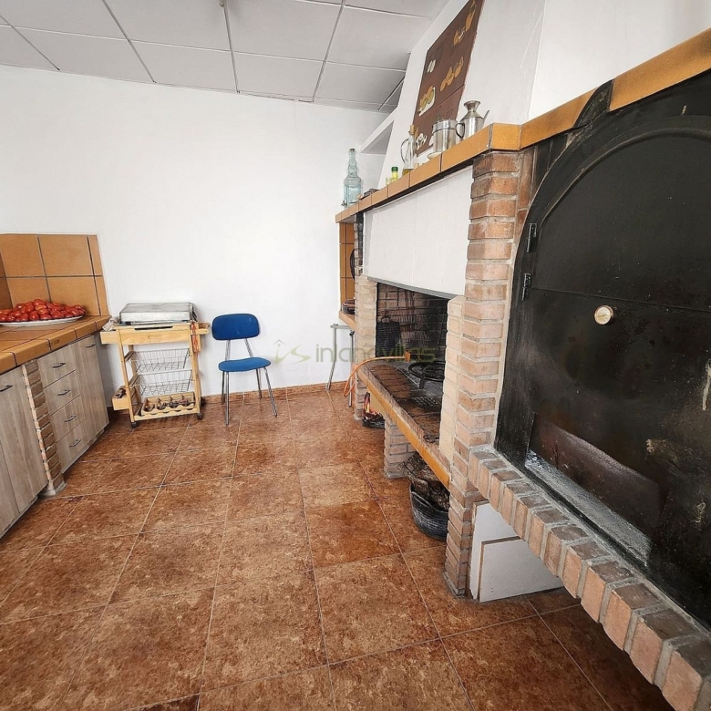 Villa in Villena (Ref: 5025 13766)