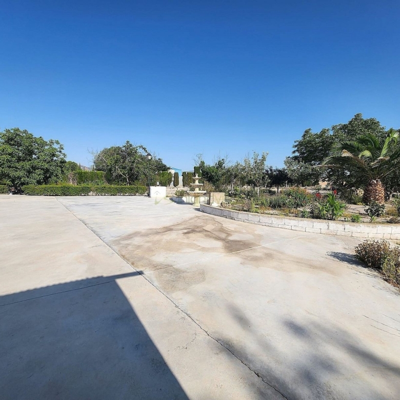 Villa in Villena (Ref: 5025 13766)