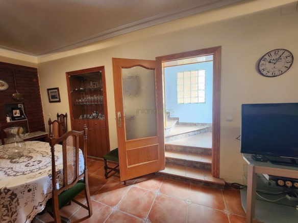 Villa in Villena (Ref: 5025 13766)