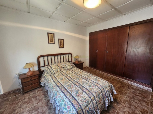 Villa in Villena (Ref: 5025 13766)