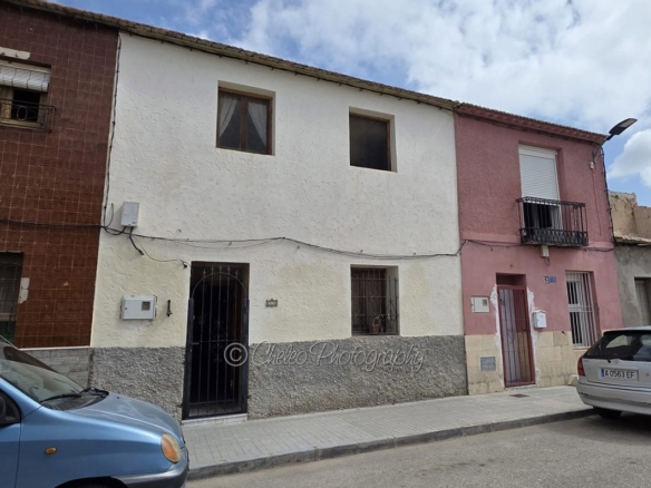 villa in Catral (Ref: CS2093)