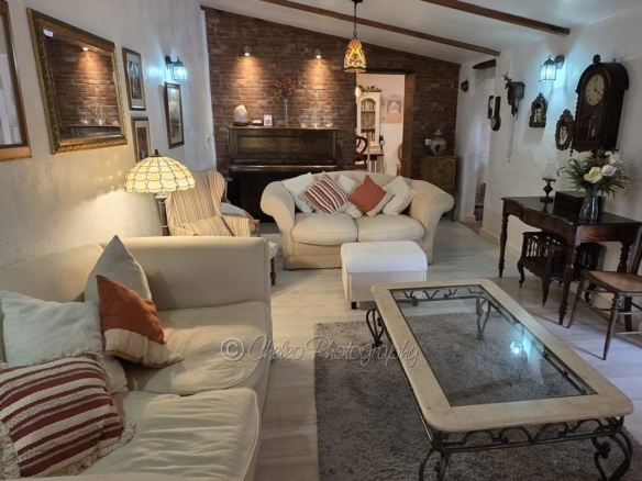 Town House in Catral (Ref: CS2093)
