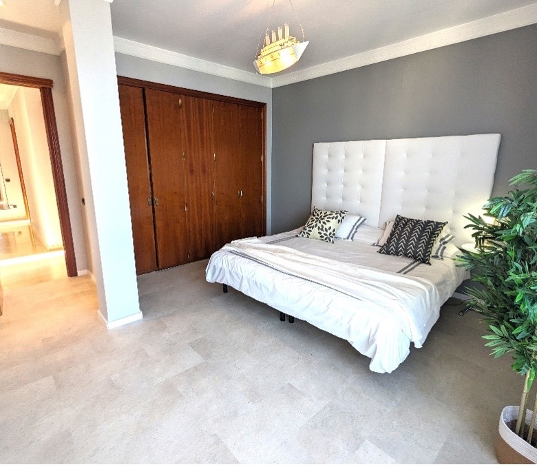 Apartment in Benidorm (Ref: DLF072)