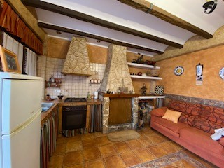 Townhouse in Sax (Ref: 23188)
