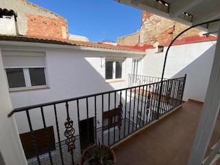 Townhouse in Sax (Ref: 23188)