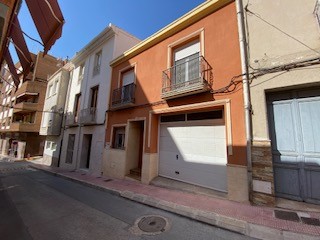 Townhouse in Sax (Ref: 23188)