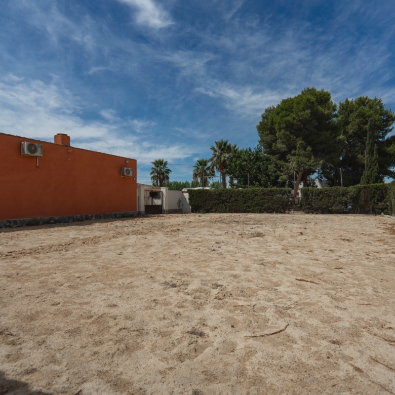 Detached Villa in Las Heredades (Ref: DLF115)