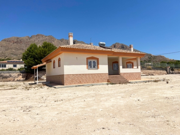 Villa in Macisvenda (Ref: AM-MCED)