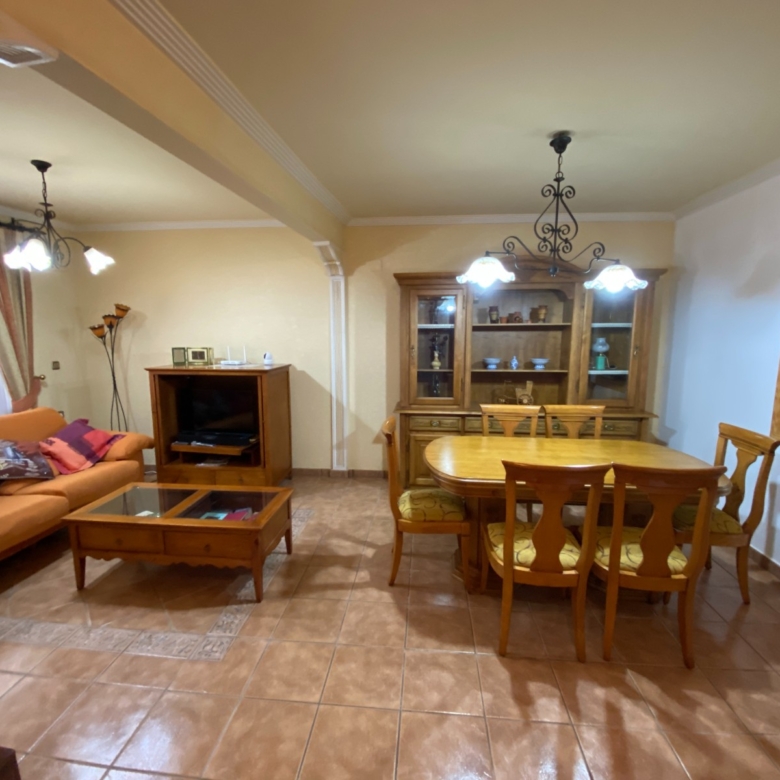 Townhouse in Sax (Ref: 23191)